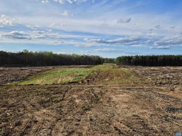 83.84 Ac JAMES RIVER RD S, Buckingham, VA 23921