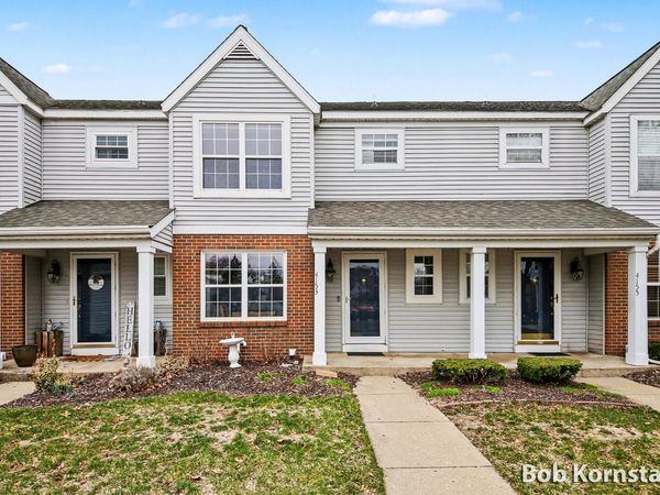 4153 Sawkaw Drive NE, Unit 2, Grand Rapids, MI 49525