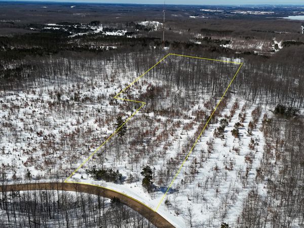 Walker Road NW, Rapid City, MI 49676