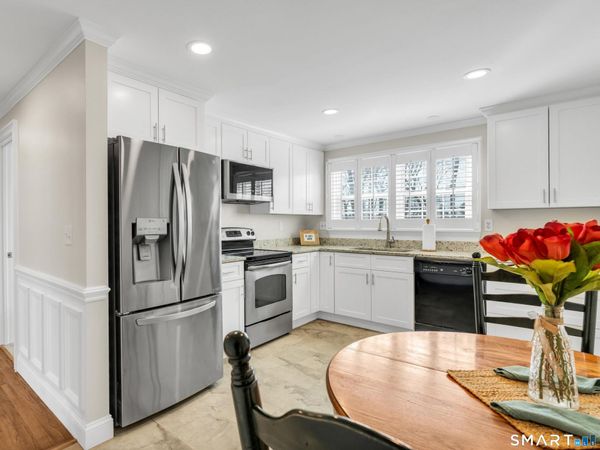 280 East Main, Unit B5, Clinton, CT 06413