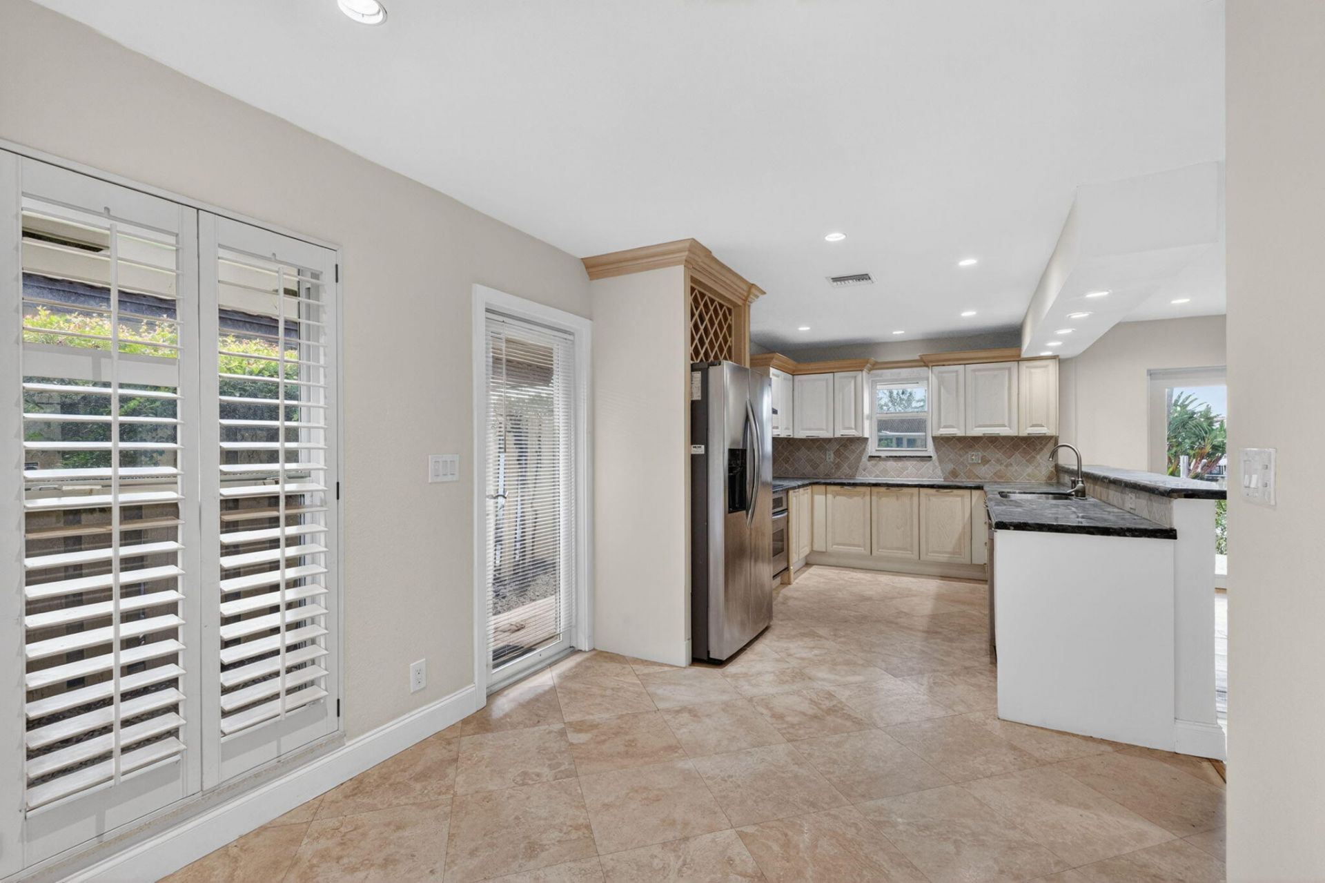 2213 NE 16th Street, Fort Lauderdale, FL 33304 Photo