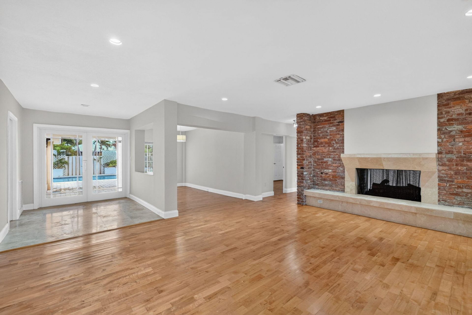 2213 NE 16th Street, Fort Lauderdale, FL 33304 Photo