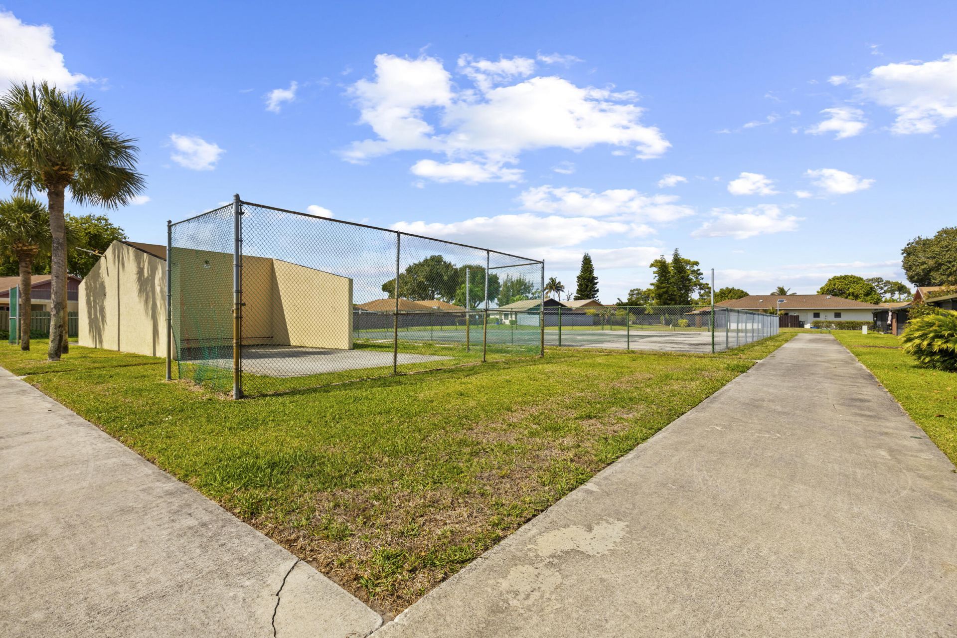 5388 Mendoza Street, Unit 88-b, West Palm Beach, FL 33415 Photo