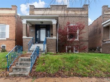 4925 Schollmeyer Avenue , St Louis, MO 63109
