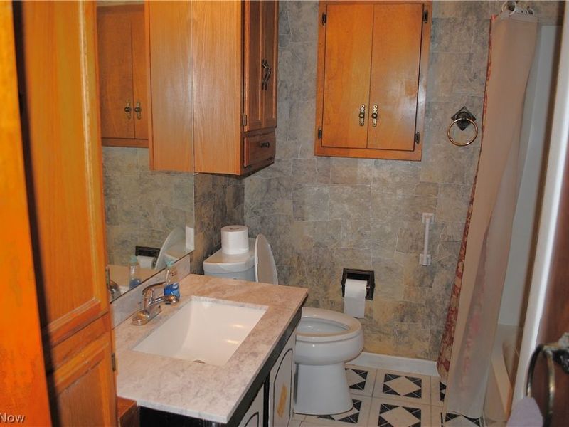 22990 Virginia Avenue, North Olmsted, OH 44070 Photo 22