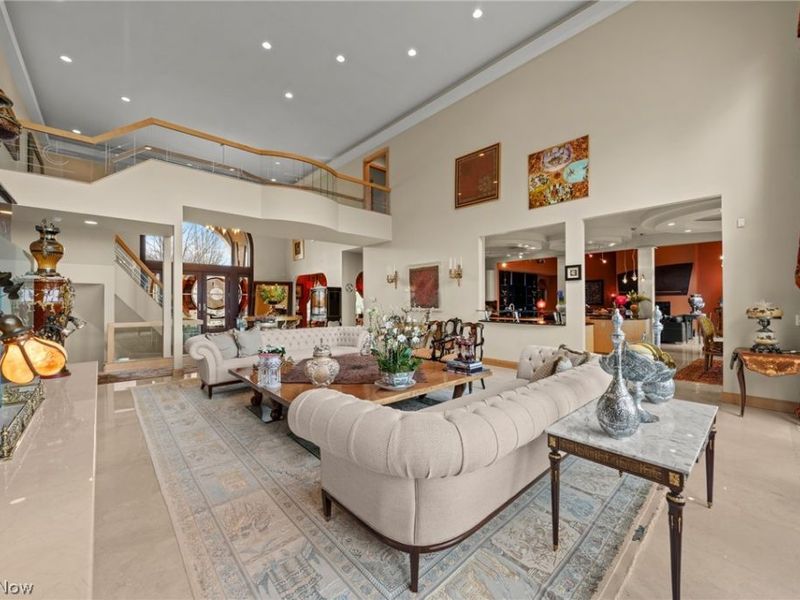 25 Brandon Court, Moreland Hills, OH 44022 Photo 12