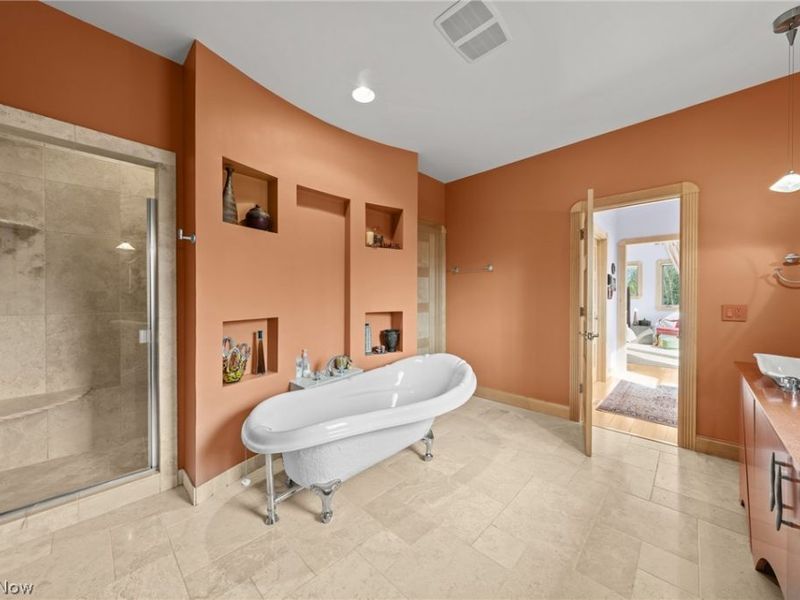 25 Brandon Court, Moreland Hills, OH 44022 Photo 37