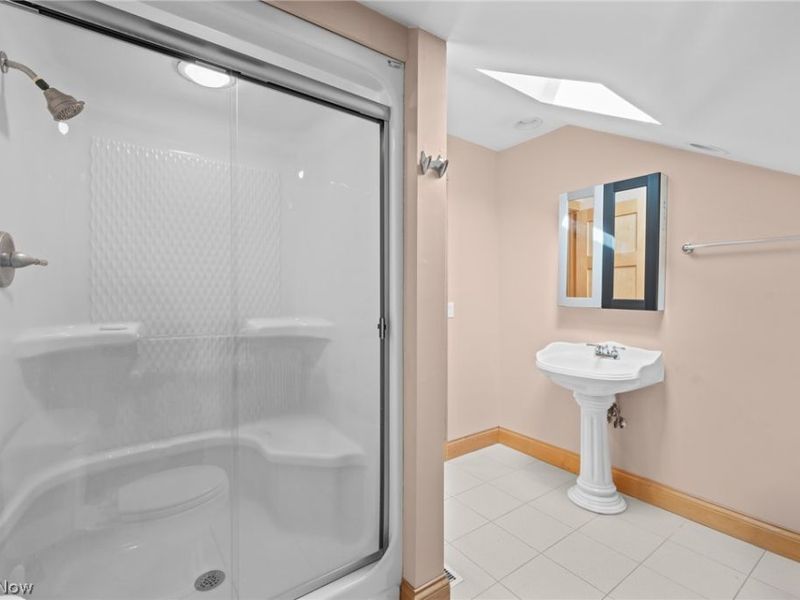 25 Brandon Court, Moreland Hills, OH 44022 Photo 40