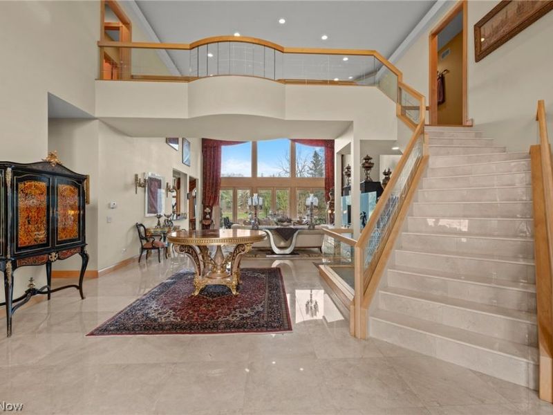 25 Brandon Court, Moreland Hills, OH 44022 Photo 8