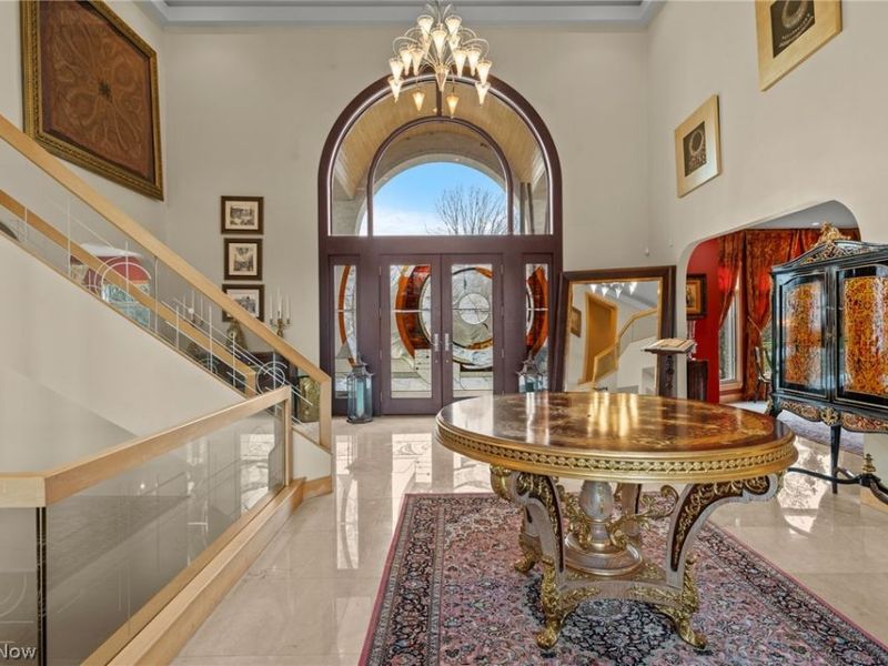 25 Brandon Court, Moreland Hills, OH 44022 Photo 9