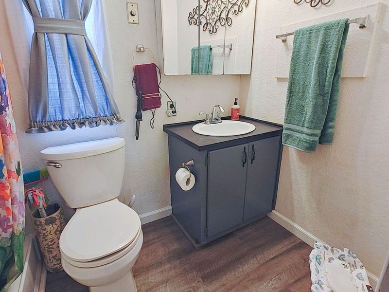 5122 Orangeville Kinsman Road NE, Burghill, OH 44404 Photo 11