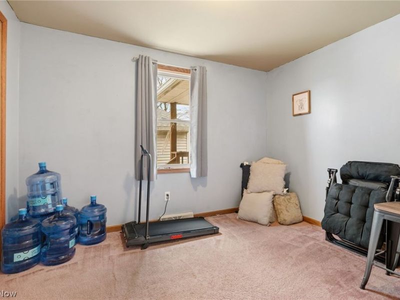 12032 Mercer Road NE, Alliance, OH 44601 Photo 15