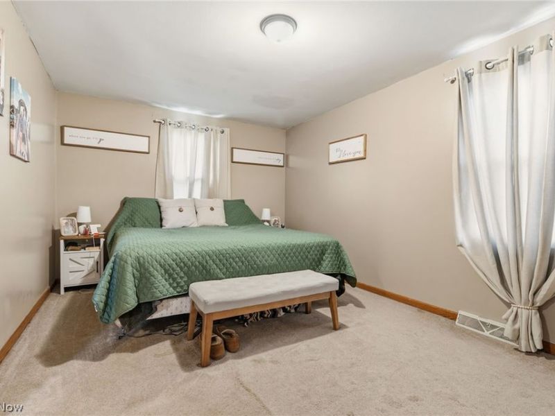 12032 Mercer Road NE, Alliance, OH 44601 Photo 16