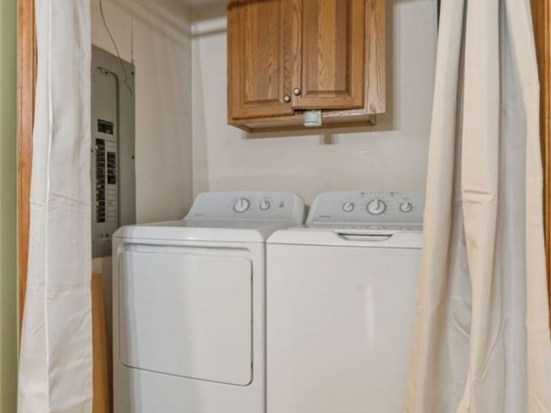 12032 Mercer Road NE, Alliance, OH 44601 Photo 17