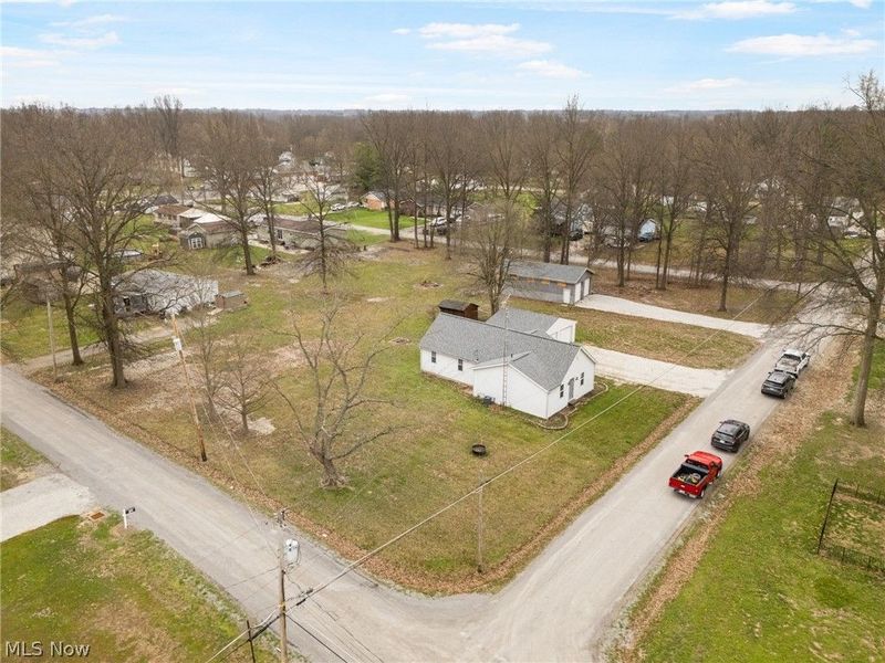 12032 Mercer Road NE, Alliance, OH 44601 Photo 24