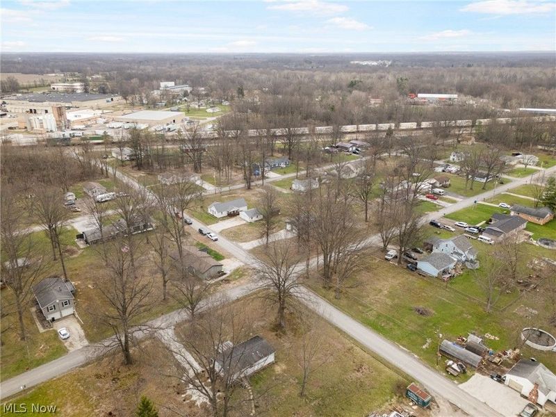 12032 Mercer Road NE, Alliance, OH 44601 Photo 28