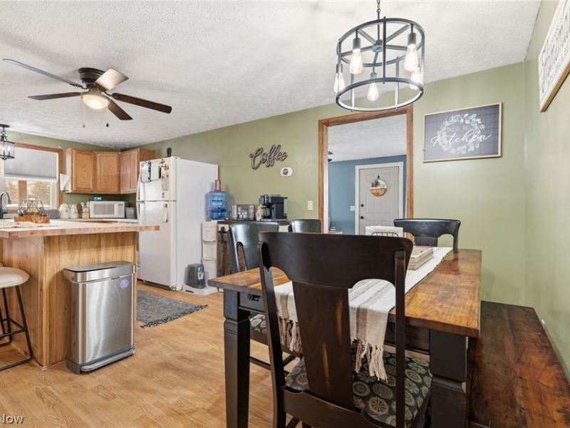 12032 Mercer Road NE, Alliance, OH 44601 Photo 8