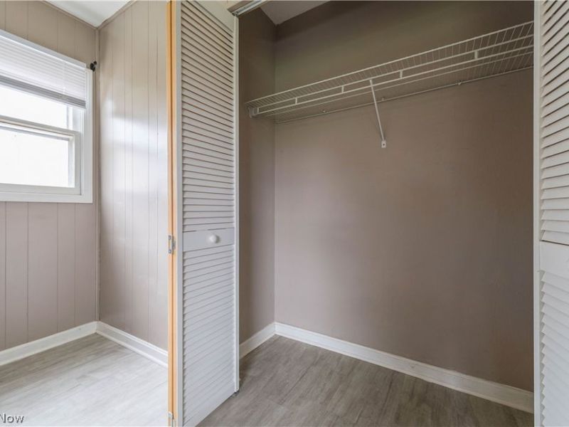 1360 Hollyview Drive, Vermilion, OH 44089 Photo 21