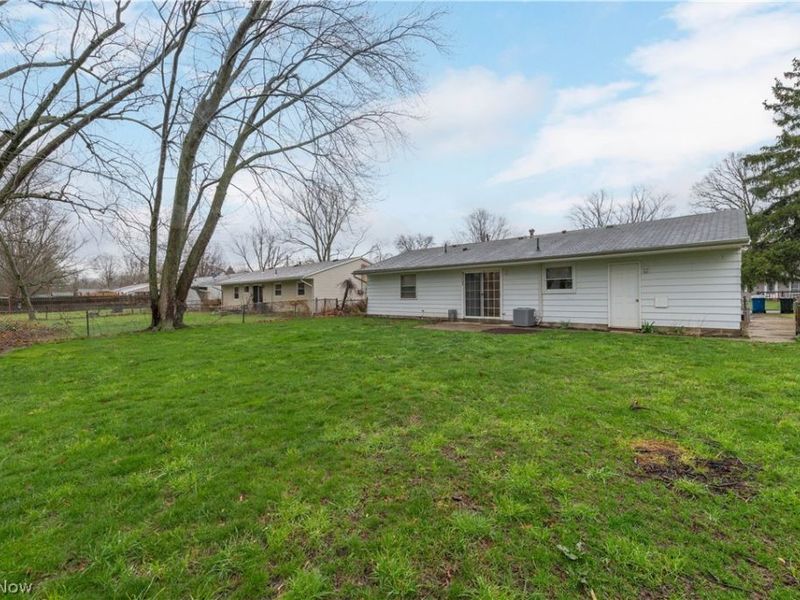 1360 Hollyview Drive, Vermilion, OH 44089 Photo 42