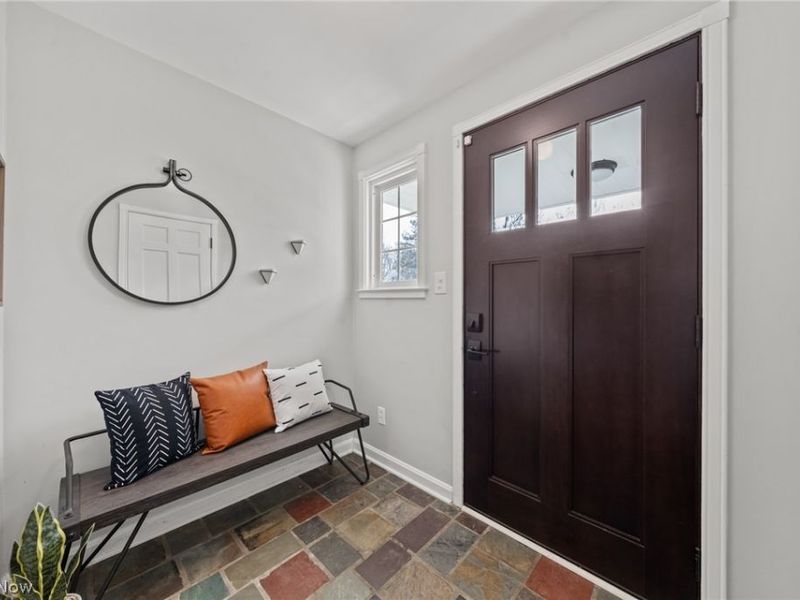 3387 Hollister Road, Cleveland Heights, OH 44118 Photo 3