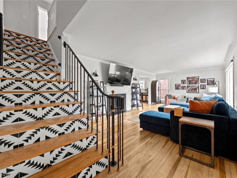 3387 Hollister Road, Cleveland Heights, OH 44118 Photo 4