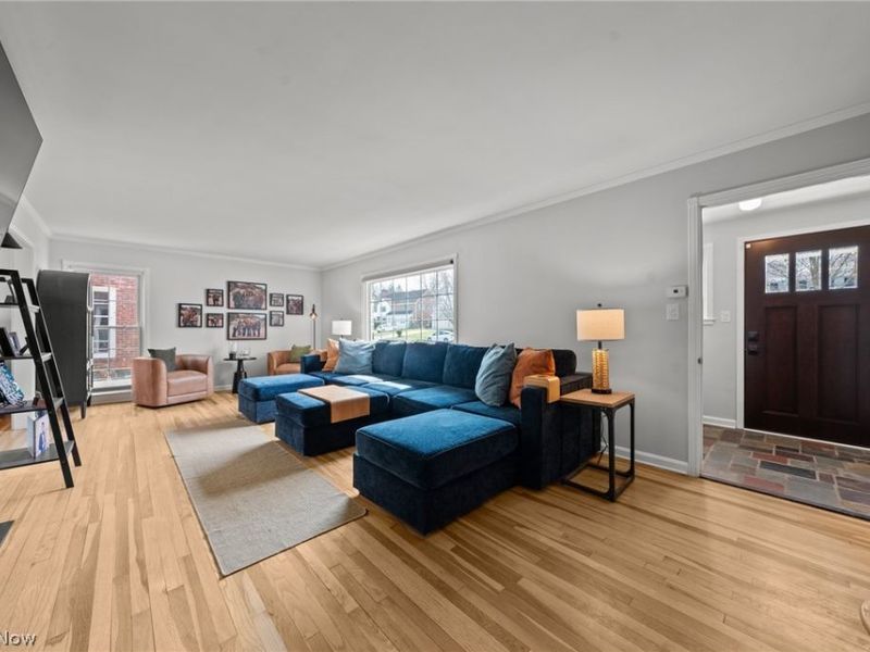 3387 Hollister Road, Cleveland Heights, OH 44118 Photo 5