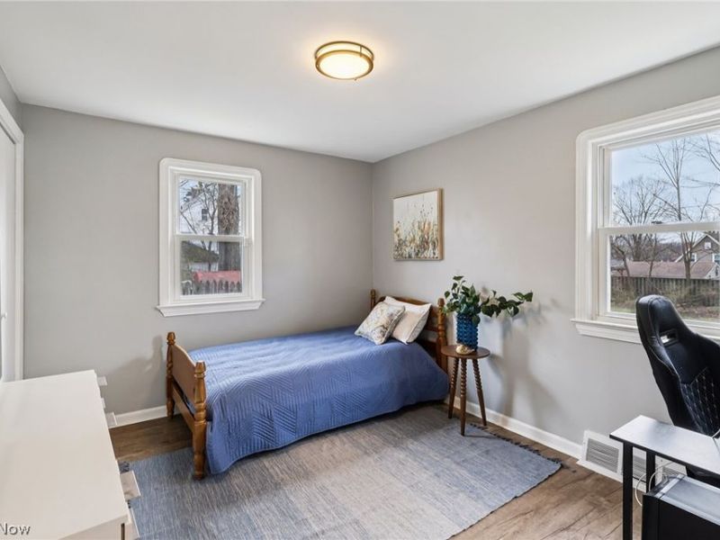 730 Washington Court , Bedford, OH 44146 Photo 16