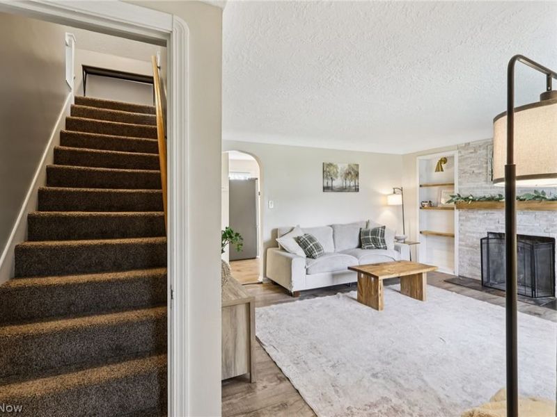 730 Washington Court , Bedford, OH 44146 Photo 17