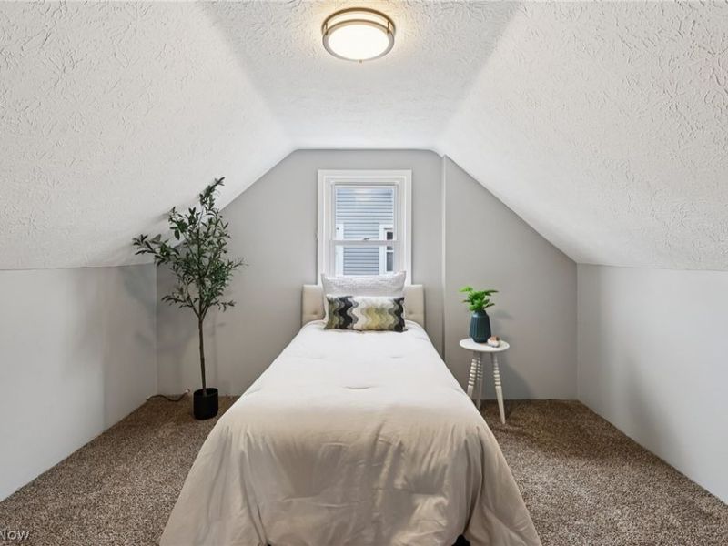 730 Washington Court , Bedford, OH 44146 Photo 19