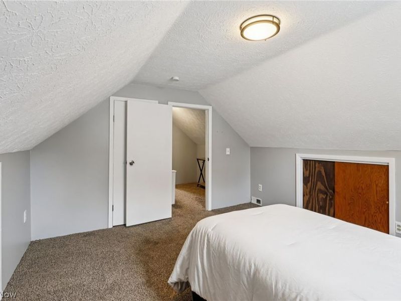 730 Washington Court , Bedford, OH 44146 Photo 20