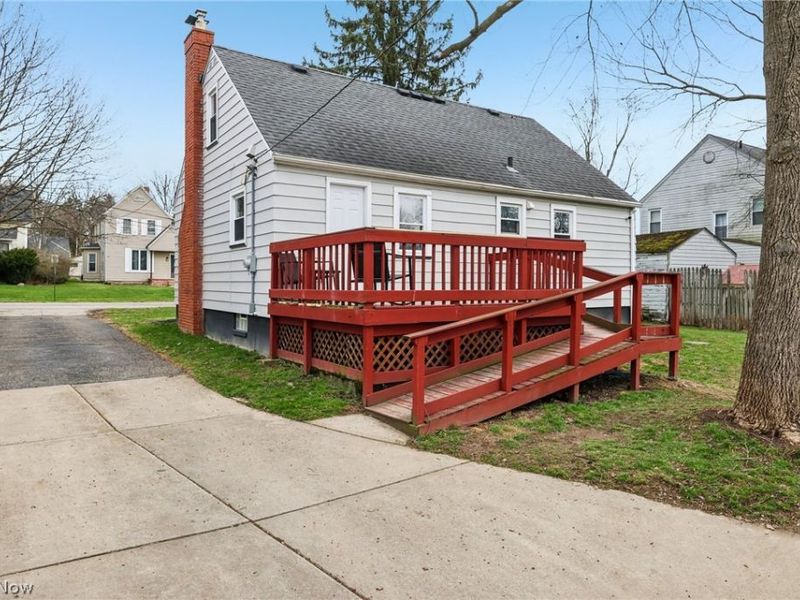 730 Washington Court , Bedford, OH 44146 Photo 25