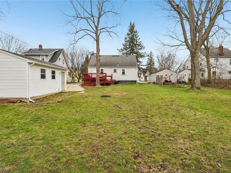 730 Washington Court , Bedford, OH 44146 Photo 27