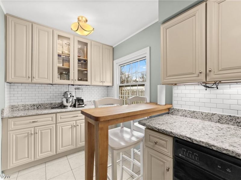 3687 Townley Road, Shaker Heights, OH 44122 Photo 13