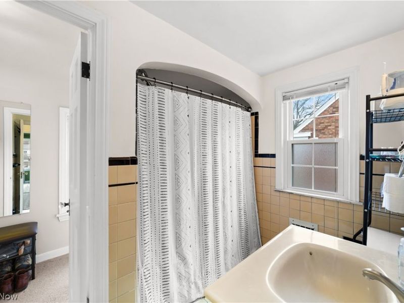 3687 Townley Road, Shaker Heights, OH 44122 Photo 19