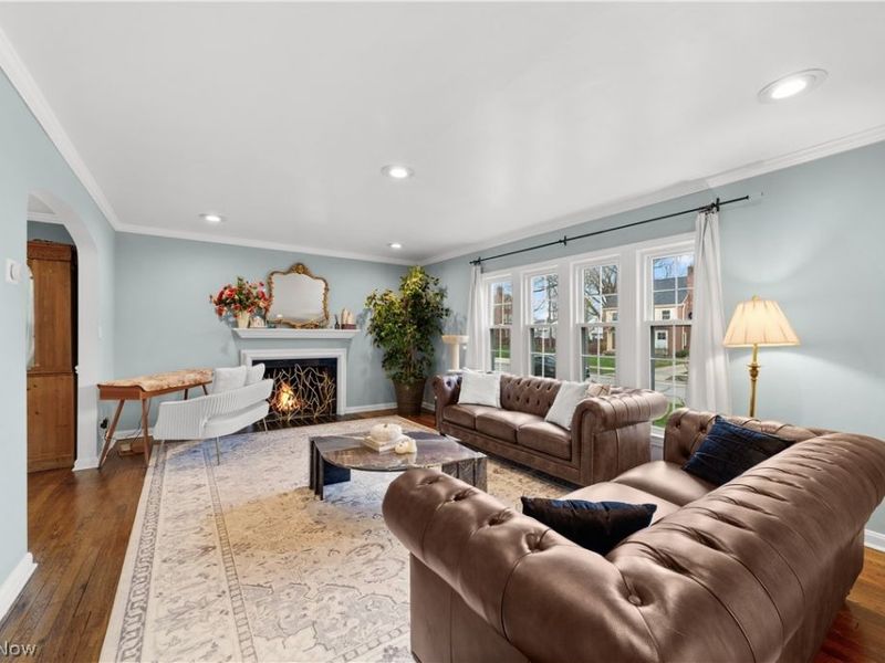 3687 Townley Road, Shaker Heights, OH 44122 Photo 4