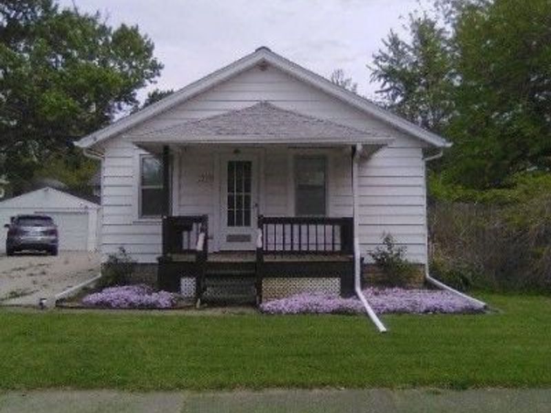 1377 Nichols Avenue, Lorain, OH 44053 Photo 1