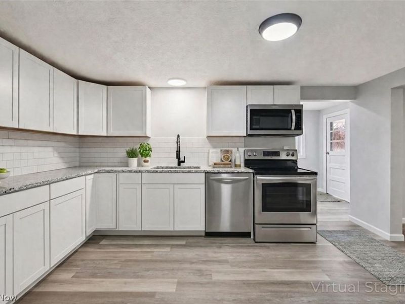 1435 Pike Pkwy, Streetsboro, OH 44241 Photo 3