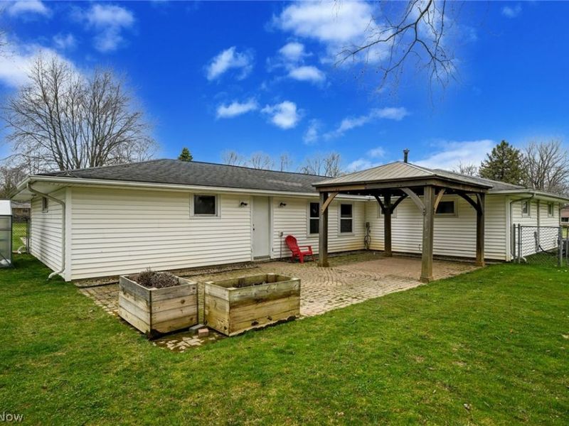 3826 Saint Nicholas Drive, Richfield, OH 44286 Photo 3