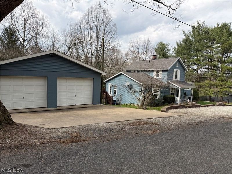 6648 Race Road NW, Strasburg, OH 44680 Photo 2