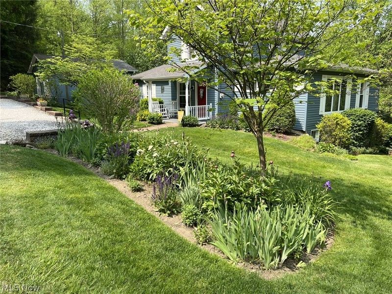 6648 Race Road NW, Strasburg, OH 44680 Photo 3