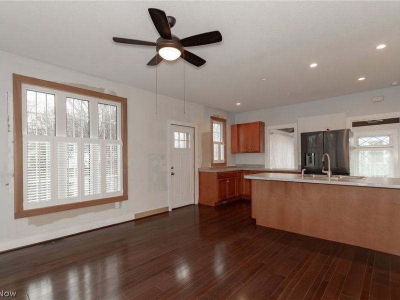 7680 Center Street , Mentor, OH 44060 Photo 11