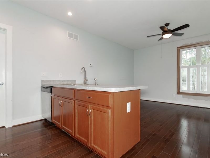 7680 Center Street , Mentor, OH 44060 Photo 13