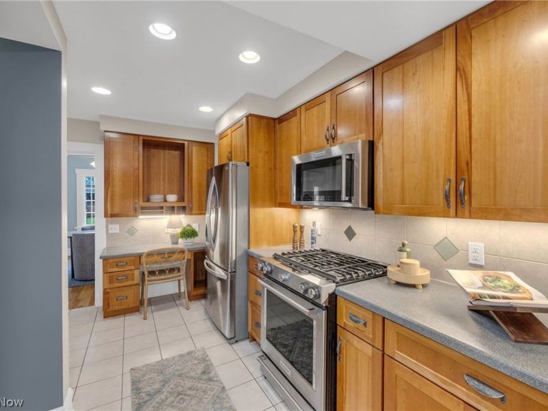 332 Arundel Road , Rocky River, OH 44116 Photo 12