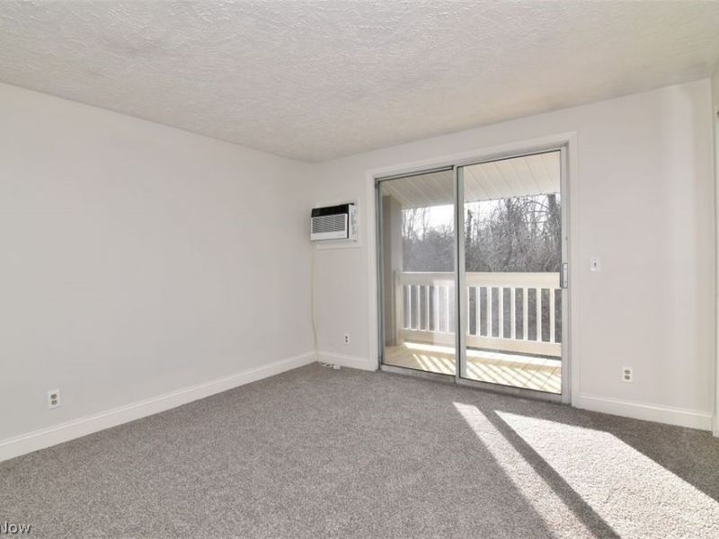 11106 Kimmeridge Trail, Unit 9B, Newbury, OH 44065 Photo 12