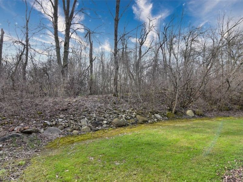 11106 Kimmeridge Trail, Unit 9B, Newbury, OH 44065 Photo 19