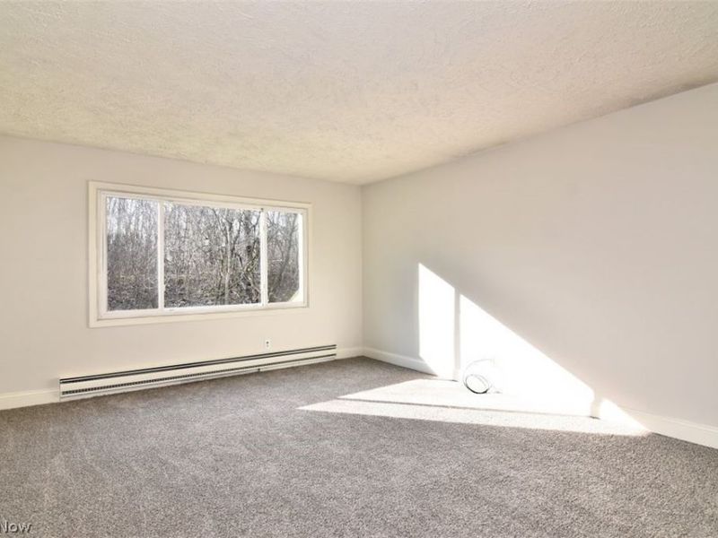 11106 Kimmeridge Trail, Unit 9B, Newbury, OH 44065 Photo 9