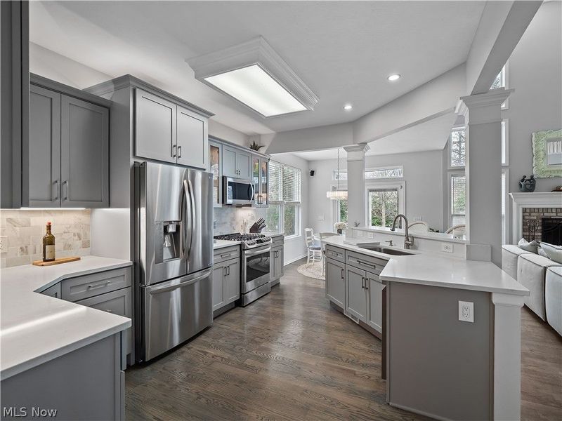 33882 Crown Colony Drive, Avon, OH 44011 Photo 11