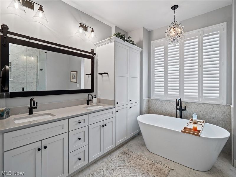 33882 Crown Colony Drive, Avon, OH 44011 Photo 18