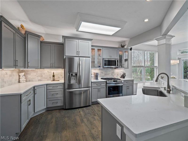 33882 Crown Colony Drive, Avon, OH 44011 Photo 6