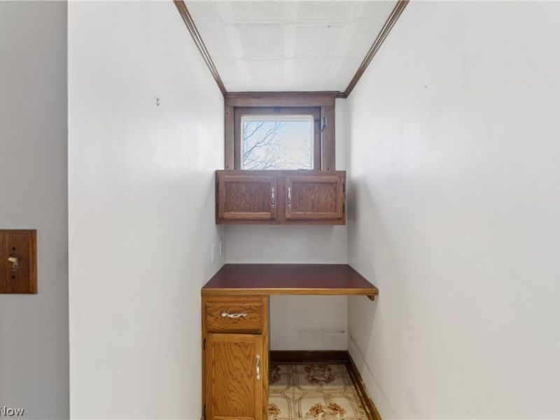 3714 Henritze Avenue, Cleveland, OH 44109 Photo 12